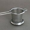 Инструмент сито для чая с крышкой-подставкой, нерж.сталь
